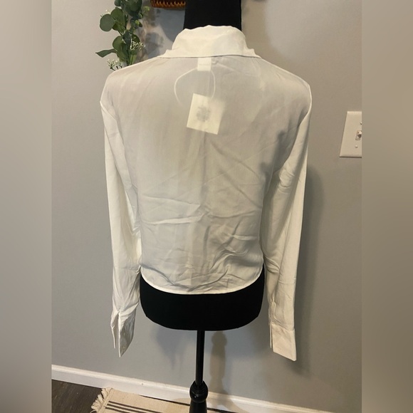 White Long Sleeve Front Tie Blouse - Picture 4 of 6